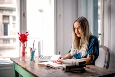 Difference between Preposition and Conjunction